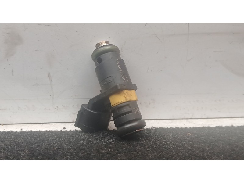 Recambio de inyector para skoda fabia ii (542) 1.4 referencia OEM IAM 036906031AG  