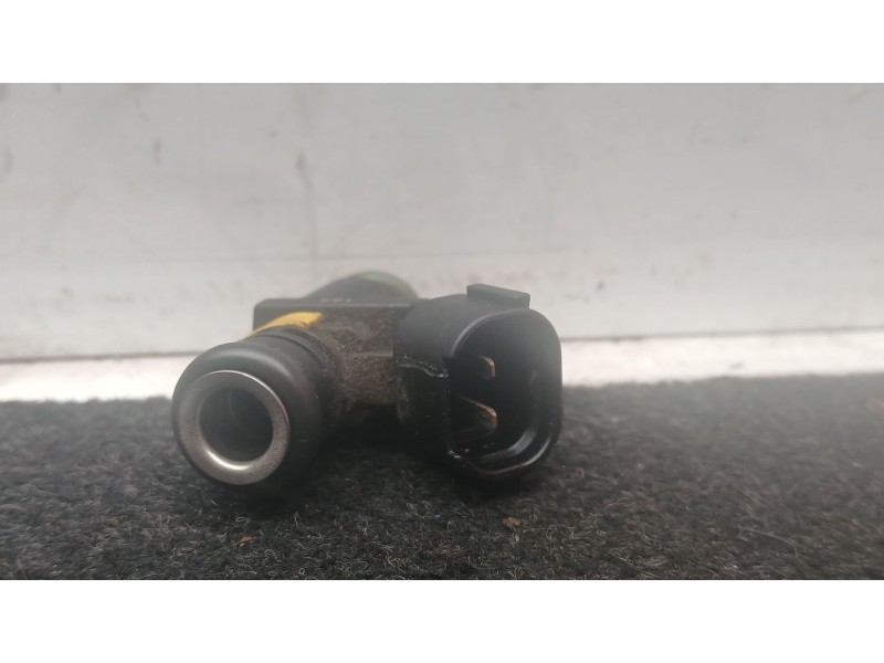 Recambio de inyector para skoda fabia ii (542) 1.4 referencia OEM IAM 036906031AG  