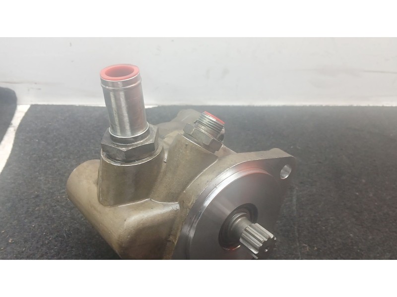 Recambio de bomba direccion para mercedes-benz atego 1321 ls 4x2 referencia OEM IAM A0034606180  