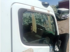 Recambio de puerta delantera derecha para fuso (mitsubishi) canter 7c18 referencia OEM IAM    2