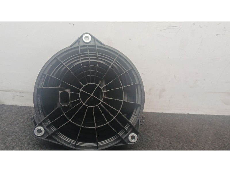 Recambio de maneta exterior porton para volkswagen golf vi (5k1) 1.6 tdi referencia OEM IAM 3C5827469E  