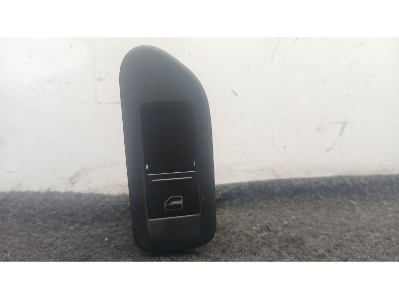 Recambio de mando elevalunas delantero izquierdo para volkswagen golf vi (5k1) 1.6 tdi referencia OEM IAM 1K4959857B  