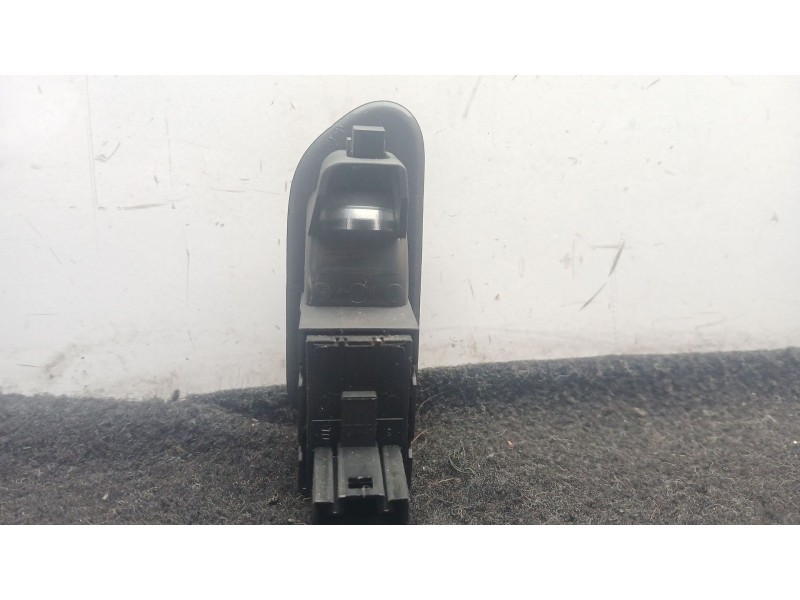 Recambio de mando elevalunas delantero izquierdo para volkswagen golf vi (5k1) 1.6 tdi referencia OEM IAM 1K4959857B  