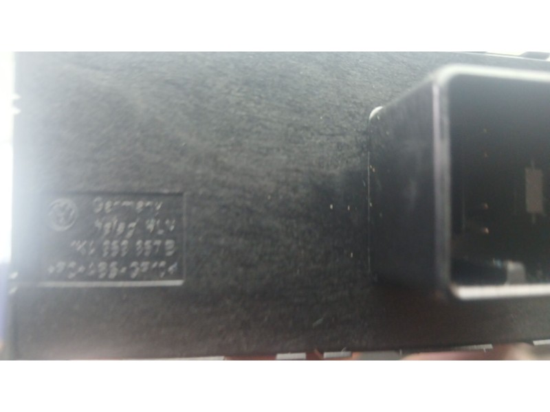 Recambio de mando elevalunas trasero izquierdo para volkswagen golf vi (5k1) 1.6 tdi referencia OEM IAM 5K4868345  