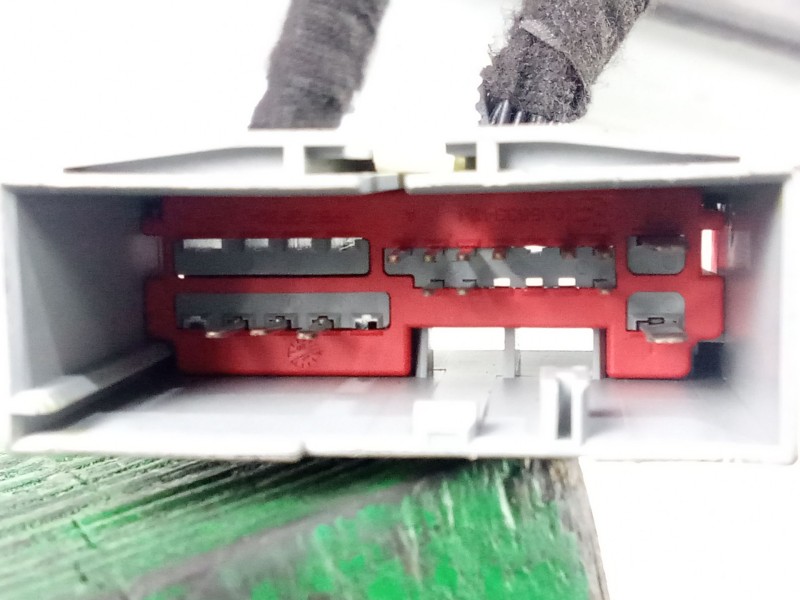 Recambio de puerta delantera derecha para land rover discovery v (l462) 2.0 sd4 4x4 referencia OEM IAM SIN REFERENCIA  