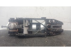 Recambio de maneta exterior delantera izquierda para volkswagen golf vi (5k1) 1.6 tdi referencia OEM IAM 5N0837885G GRIS CON BOM 2