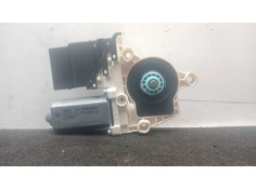 Recambio de motor elevalunas trasero derecho para volkswagen golf vi (5k1) 1.6 tdi referencia OEM IAM 5K0959704C - 914105132 - 5