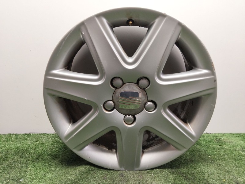 Recambio de llanta para seat toledo iii (5p2) 1.9 tdi referencia OEM IAM 5P0601025E  16´´PULGADAS