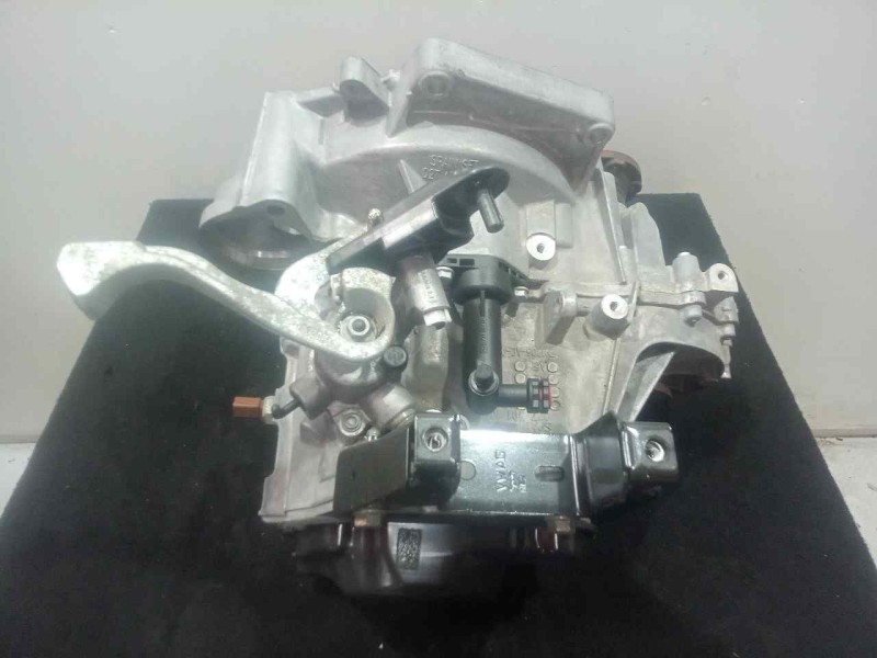 Recambio de caja cambios para seat ibiza (6p1) 1.2 tsi referencia OEM IAM PNZ 5 VELOCIDADES MANUAL