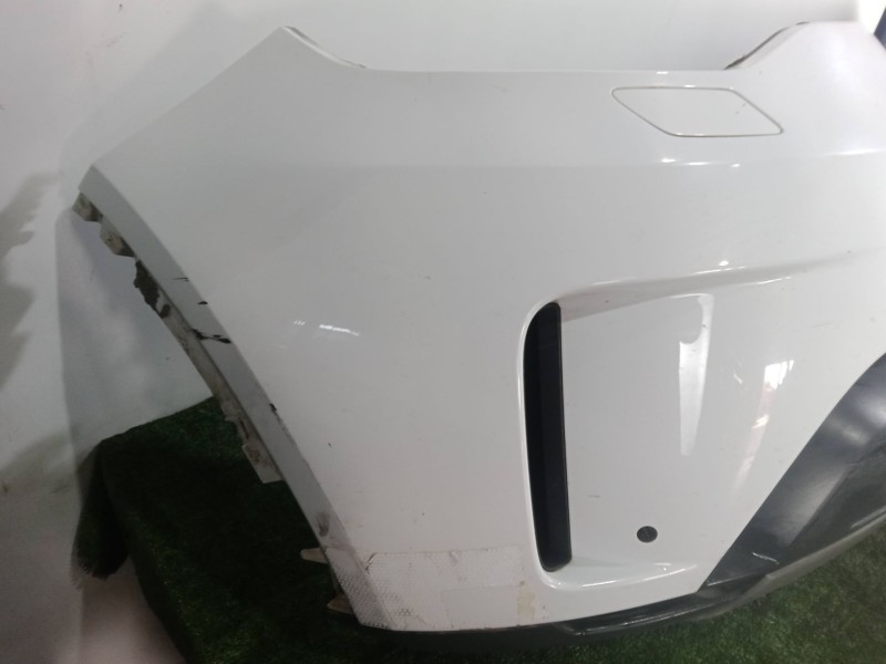 Recambio de paragolpes delantero para land rover discovery v (l462) 2.0 sd4 4x4 referencia OEM IAM SIN REFERENCIA  