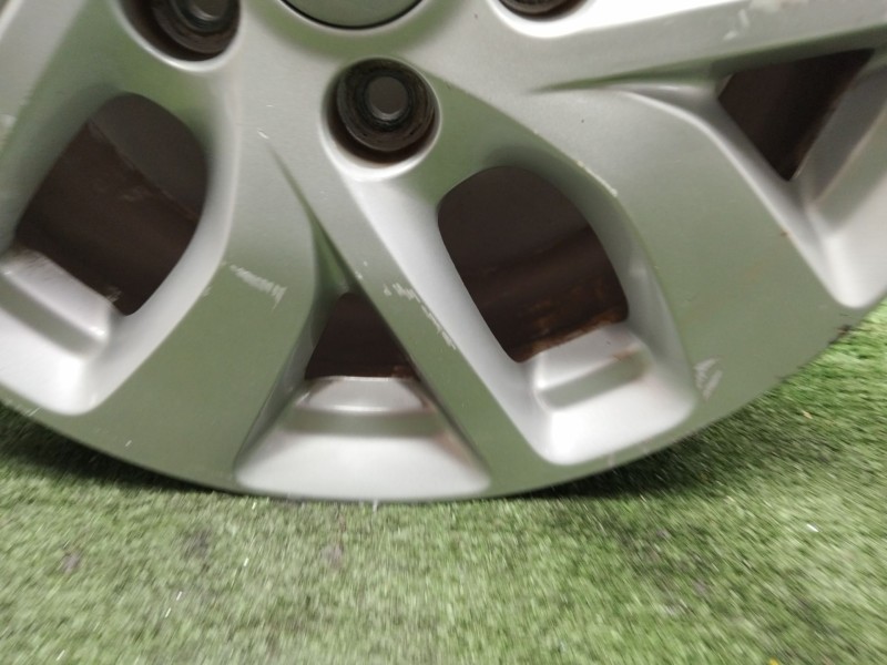 Recambio de llanta para kia carens iv 1.6 gdi referencia OEM IAM 52910A4650  16´´PULGADAS