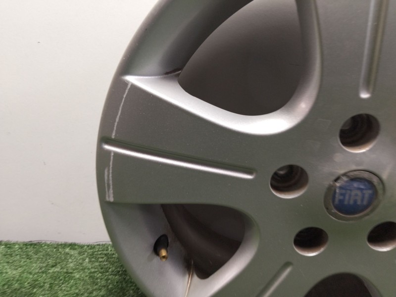 Recambio de llanta para fiat sedici (189_) 1.9 d multijet referencia OEM IAM   16´´PULGADAS