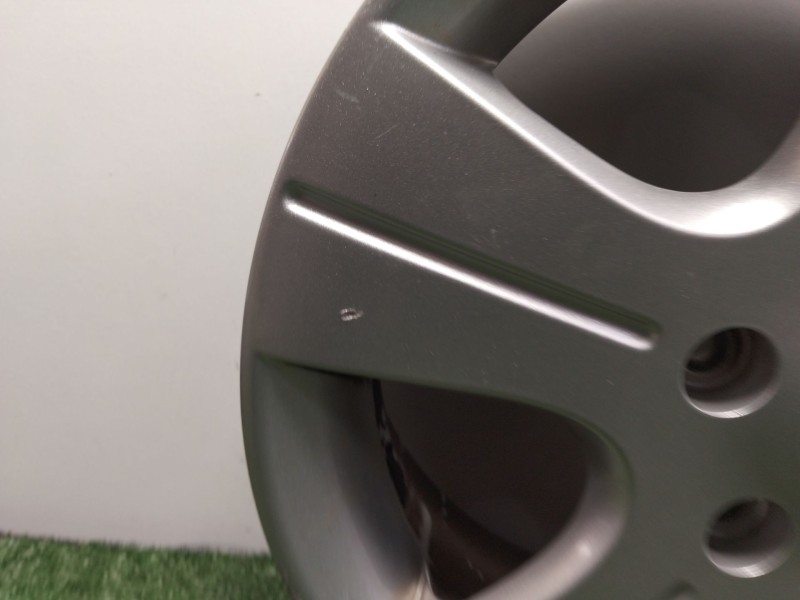 Recambio de llanta para fiat sedici (189_) 1.9 d multijet referencia OEM IAM   16´´PULGADAS