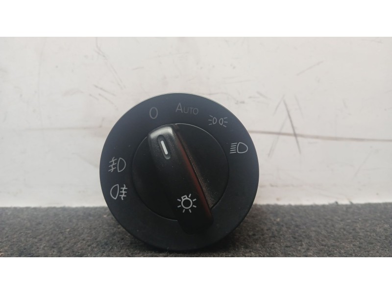 Recambio de interruptor luces para volkswagen golf vi (5k1) 1.6 tdi referencia OEM IAM 1K0941431BM  
