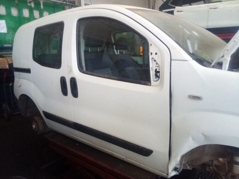 Recambio de puerta delantera derecha para peugeot bipper (aa_) 1.3 hdi 75 referencia OEM IAM   