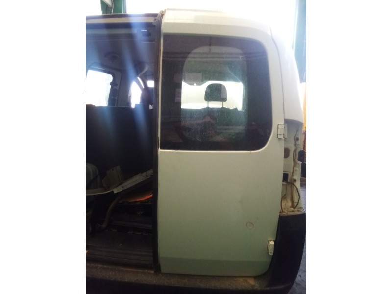 Recambio de porton trasero derecho para peugeot bipper (aa_) 1.3 hdi 75 referencia OEM IAM   