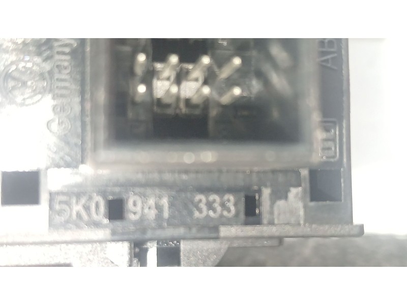 Recambio de regulador faros para volkswagen golf vi (5k1) 1.6 tdi referencia OEM IAM 5K0941333  