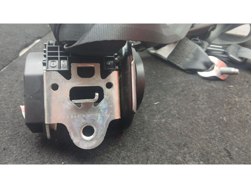 Recambio de cinturon seguridad delantero derecho para volkswagen golf vi (5k1) 1.6 tdi referencia OEM IAM 50276432  