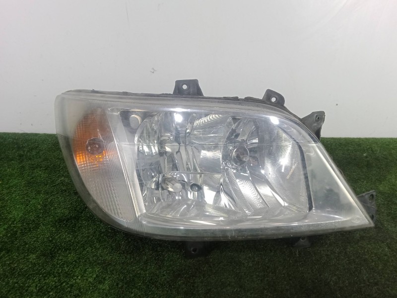 Recambio de faro derecho para mercedes-benz sprinter 4-t caja/chasis (b904) 411 cdi referencia OEM IAM SIN REFERENCIA HALOGENO 