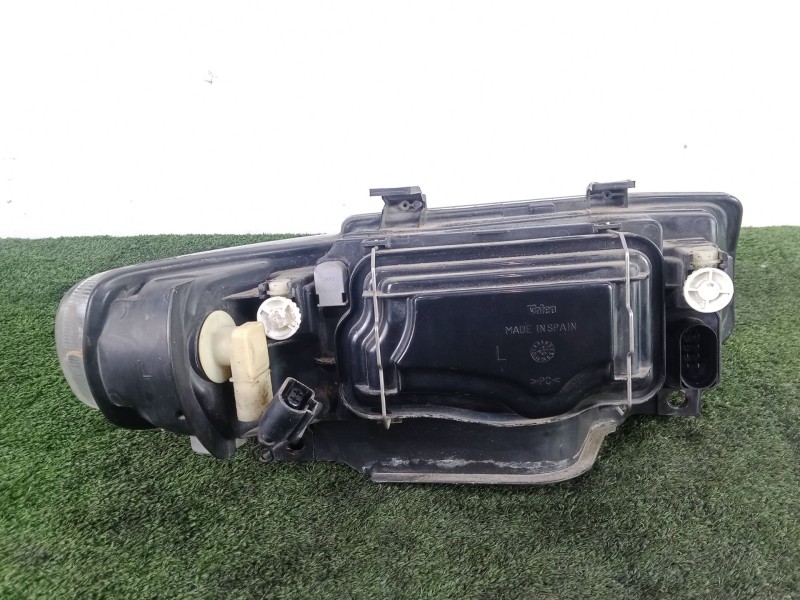 Recambio de faro izquierdo para seat leon (1m1) 1.9 tdi referencia OEM IAM SIN REFERENCIA HALOGENO 