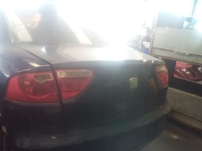 Recambio de porton trasero para seat exeo (3r2) 2.0 tdi referencia OEM IAM   