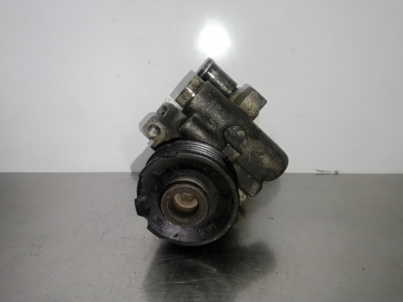 Recambio de bomba servodireccion para ford mondeo berlina/familiar (fd) 1.8 turbodiesel cat referencia OEM IAM 93BB3A674CB  