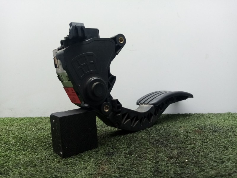 Recambio de potenciometro pedal para fiat talento kombi (296) l1h1 1,0t basis (m1) referencia OEM IAM 180027179RLKD 6.PINES 