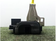 Recambio de cerradura puerta trasera izquierda para land rover discovery v (l462) 2.0 sd4 4x4 referencia OEM IAM C31424103L 8.PI 2