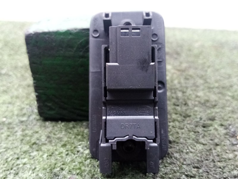 Recambio de mando elevalunas delantero derecho para land rover discovery v (l462) 2.0 sd4 4x4 referencia OEM IAM SIN REFERENCIA 