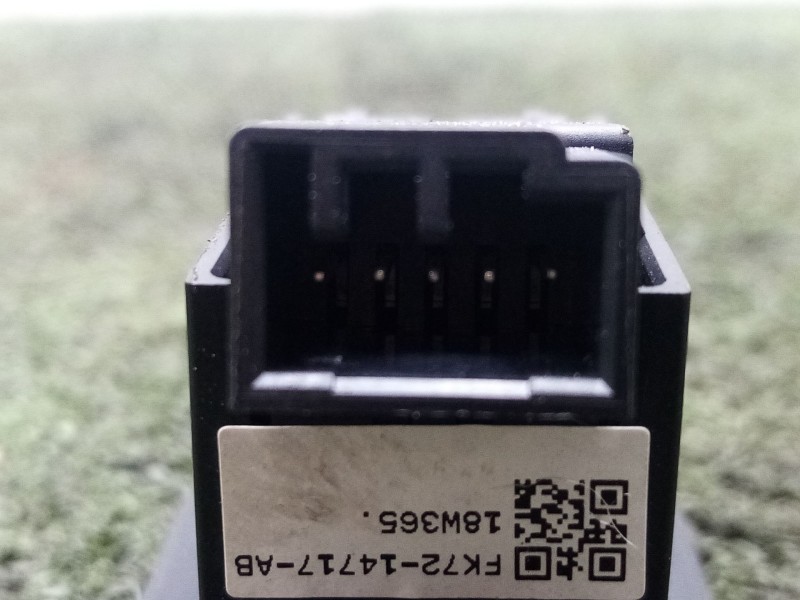 Recambio de mando elevalunas delantero derecho para land rover discovery v (l462) 2.0 sd4 4x4 referencia OEM IAM SIN REFERENCIA 