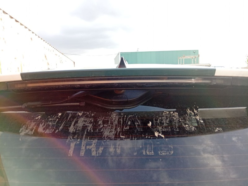 Recambio de luz central de freno para land rover discovery v (l462) 2.0 sd4 4x4 referencia OEM IAM   