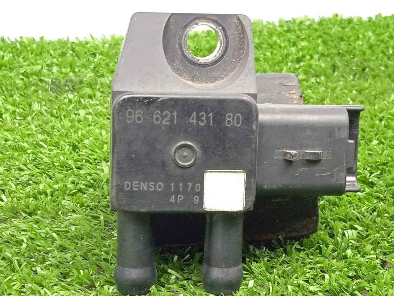 Recambio de sensor presion para peugeot partner kasten 1.6 16v hdi fap referencia OEM IAM 9662143180 3.PINES 2.CONEXIONES