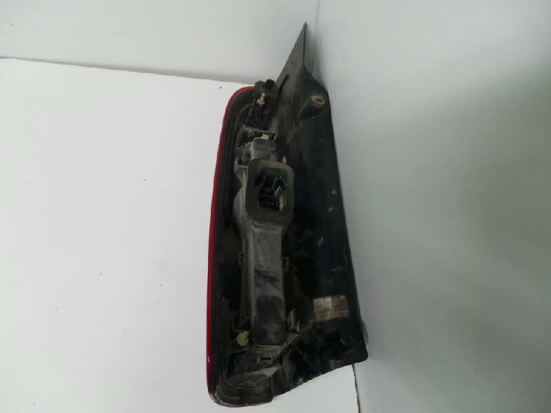 Recambio de piloto trasero derecho para renault espace iv (jk0) 2.2 dci turbodiesel referencia OEM IAM  1.SERIE 