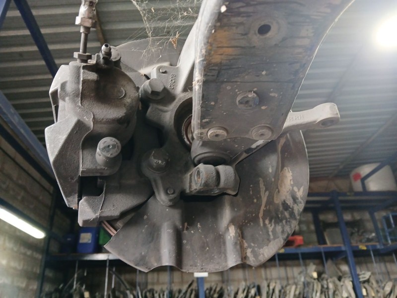 Recambio de mangueta delantera derecha para ford kuga ii (dm2) 1.5 ecoboost 4x4 referencia OEM IAM   