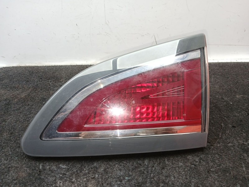 Recambio de piloto trasero derecho interior para renault scénic iii (jz0/1_) 1.2 tce referencia OEM IAM .  