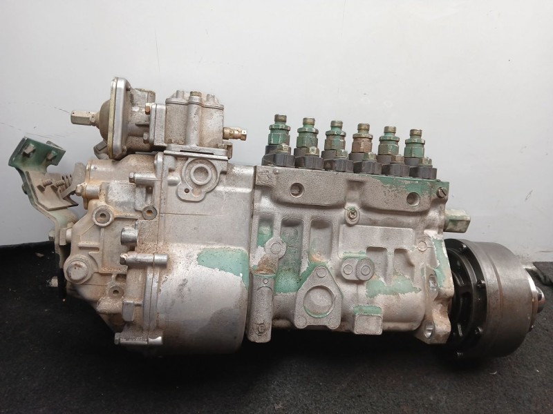 Recambio de bomba inyeccion para volvo trucks fl612 6.0 td - intercooler referencia OEM IAM 09200013331 - 3978018 DENSO 