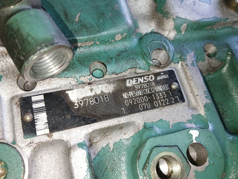 Recambio de bomba inyeccion para volvo trucks fl612 6.0 td - intercooler referencia OEM IAM 09200013331 - 3978018 DENSO 