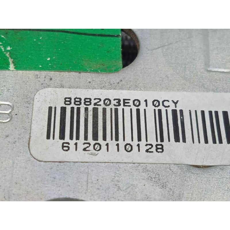 Recambio de cinturon seguridad delantero derecho para kia sorento 2.5 crdi referencia OEM IAM 888203E010CY  