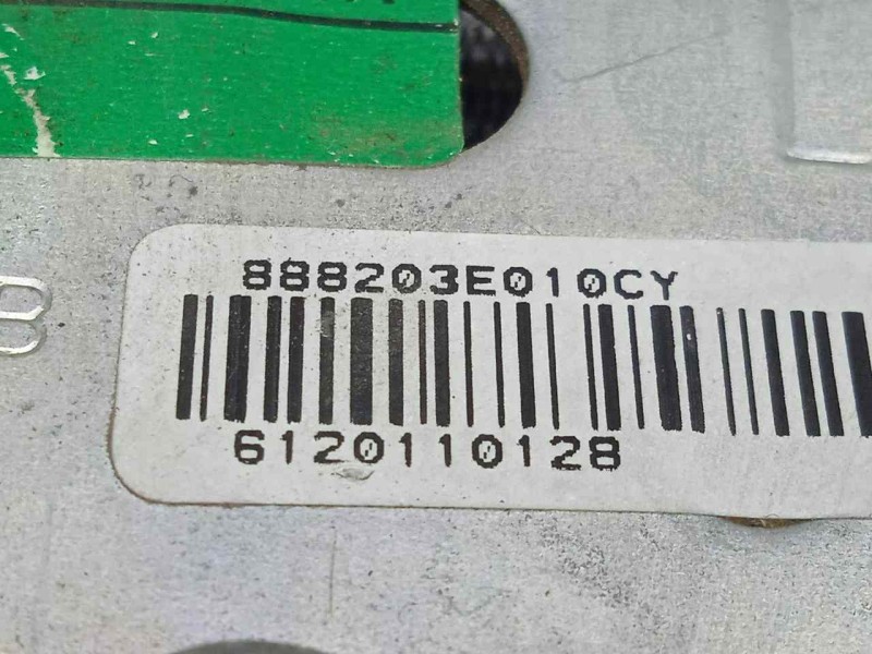 Recambio de cinturon seguridad delantero derecho para kia sorento 2.5 crdi referencia OEM IAM 888203E010CY  