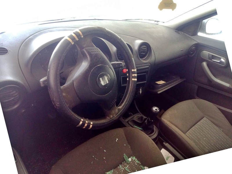 seat ibiza iii (6l1) del año 2002