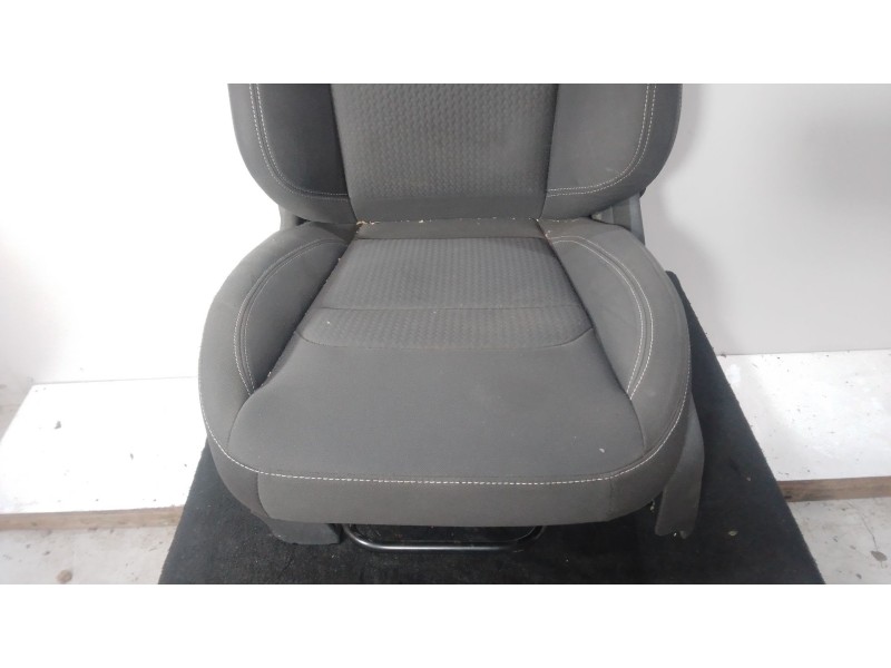 Recambio de asiento delantero izquierdo para ford kuga ii (dm2) 1.5 ecoboost 4x4 referencia OEM IAM  TELA 
