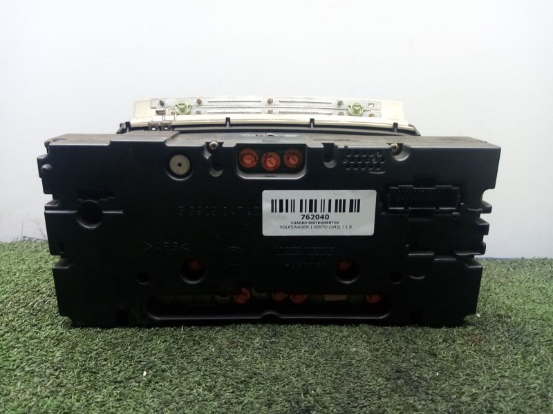 Recambio de cuadro instrumentos para volkswagen vento (1h2) 1.8 referencia OEM IAM 5992324740 - 5411004600 MOTORMETER 28 PINES