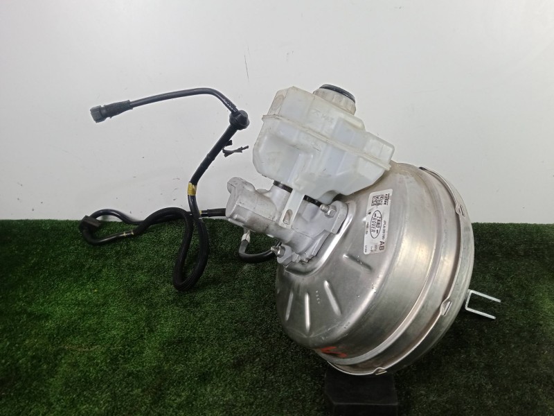 Recambio de servofreno para land rover discovery v (l462) 2.0 sd4 4x4 referencia OEM IAM JPLA2B195AB 2.PINES TRW