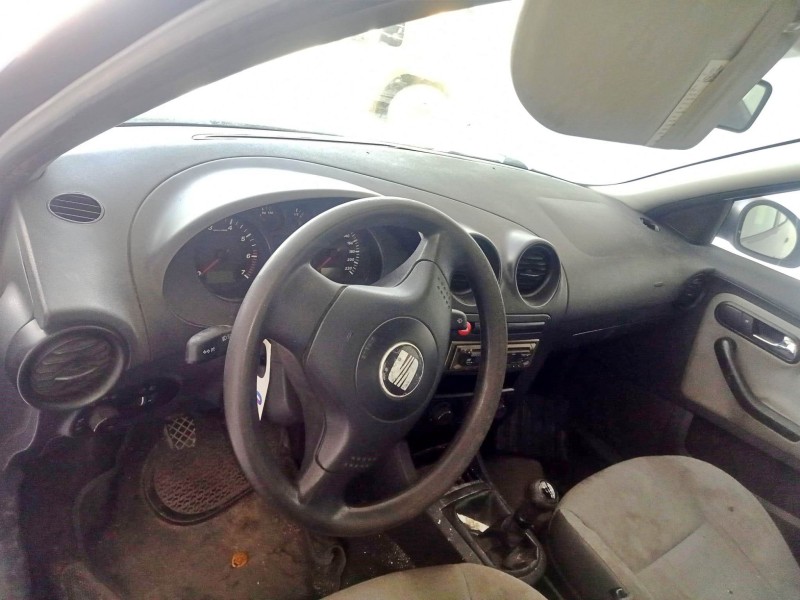 seat ibiza iii (6l1) del año 2002
