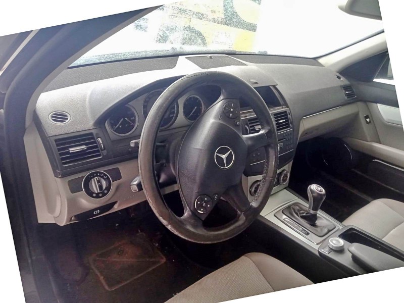 mercedes-benz clase c (w204) del año 2007