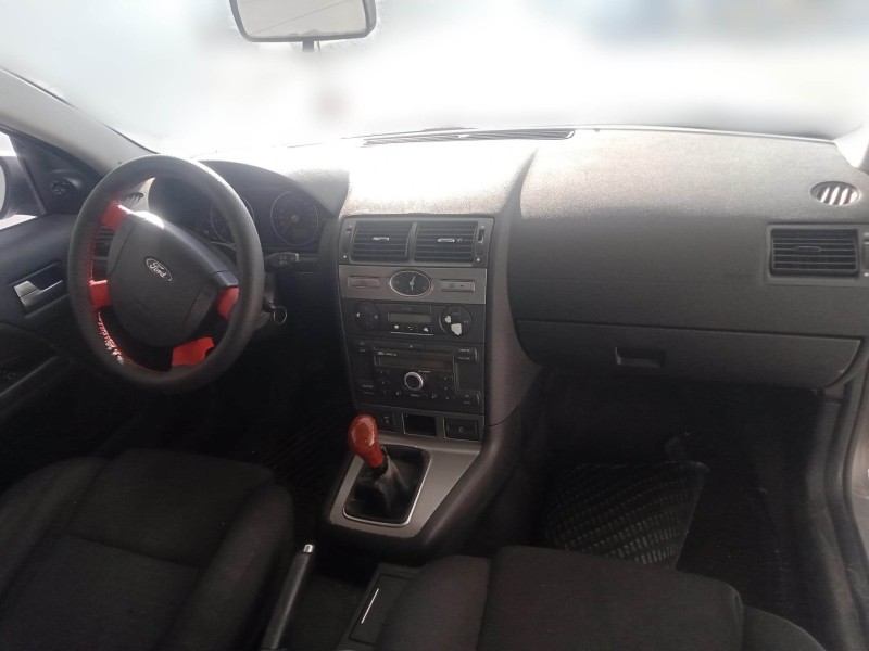 ford mondeo iii sedán (b4y) del año 2003