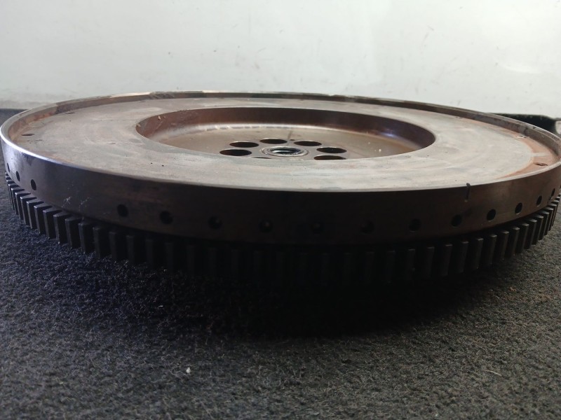 Recambio de volante motor para mercedes-benz atego 1321 ls 4x2 referencia OEM IAM A9360304005  