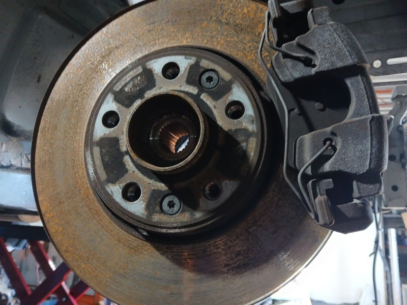 Recambio de mangueta delantera derecha para renault scénic iii (jz0/1_) 1.2 tce referencia OEM IAM   