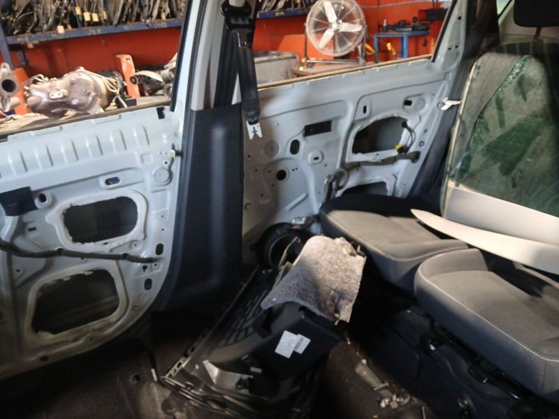 Recambio de cinturon seguridad delantero derecho para renault scénic iii (jz0/1_) 1.2 tce referencia OEM IAM   