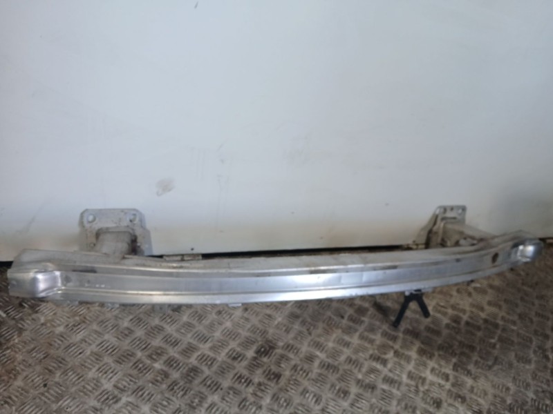 Recambio de refuerzo paragolpes delantero para renault scénic iii (jz0/1_) 1.2 tce referencia OEM IAM   